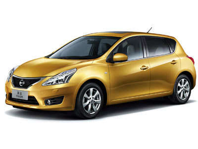 Nissan Tiida 2012-2015 image